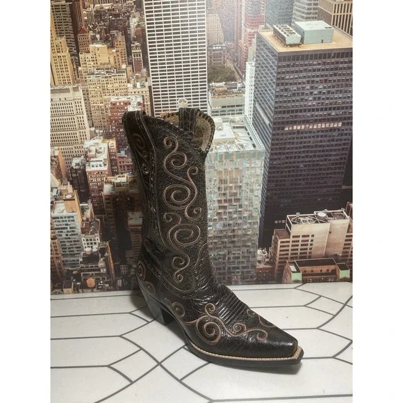 Womens Ariat 10006755 Brown Leather Cowboy Boots 8 B Good Used Condition - Picture 2 of 15